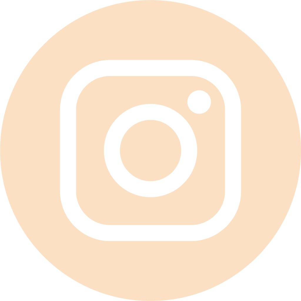 Logo Instagram png sur fond beige - redirection profil Océane Izérable